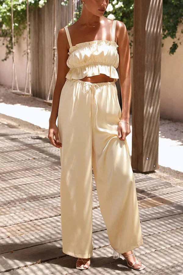Conjunto de top con volantes y pantalón con cintura elástica Julianne