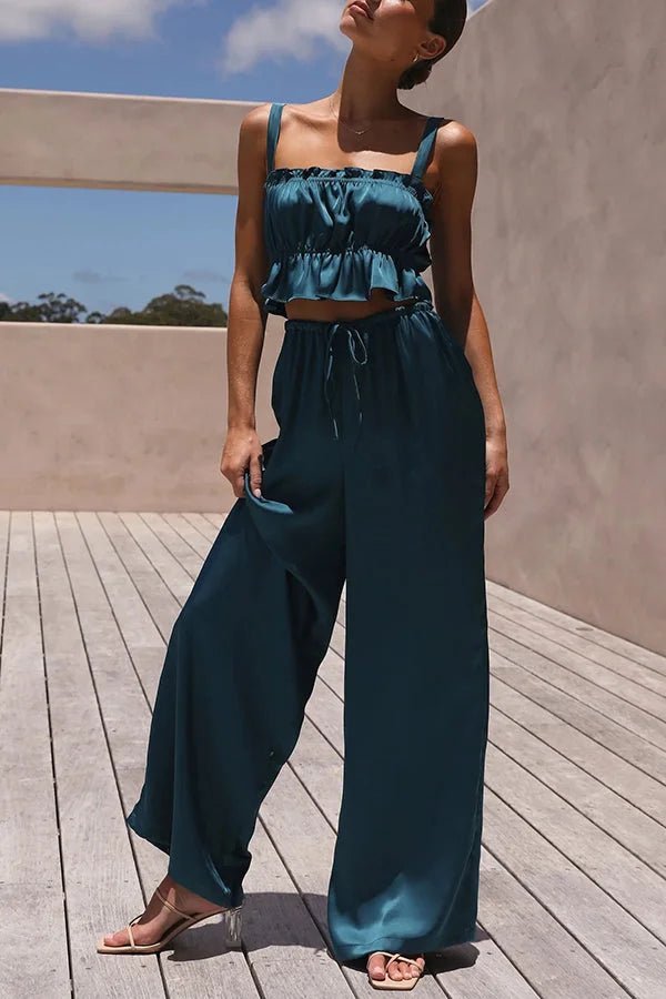 Conjunto de top con volantes y pantalón con cintura elástica Julianne