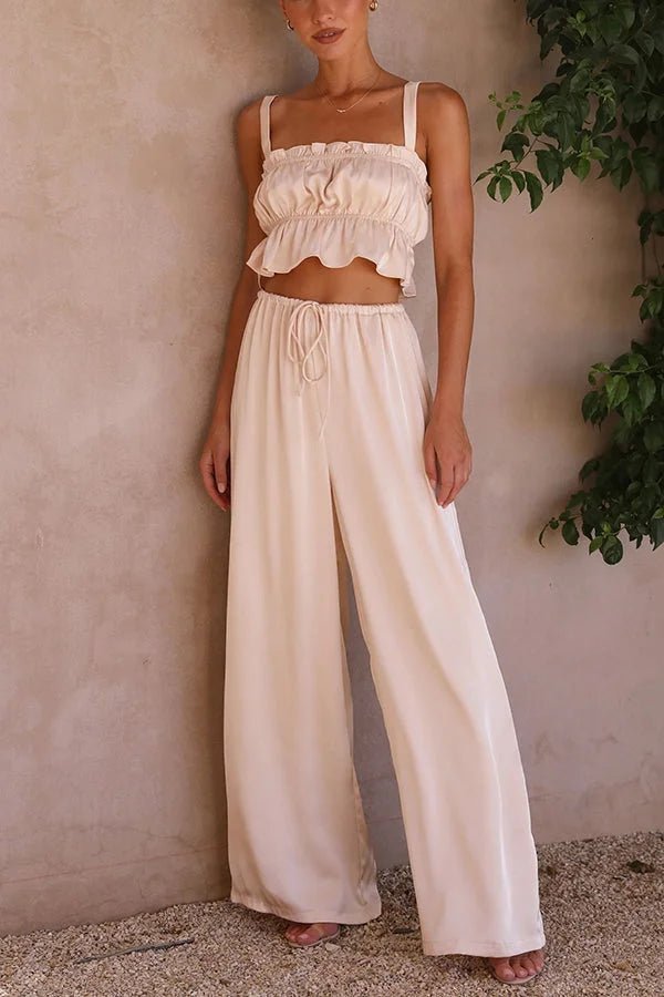 Conjunto de top con volantes y pantalón con cintura elástica Julianne