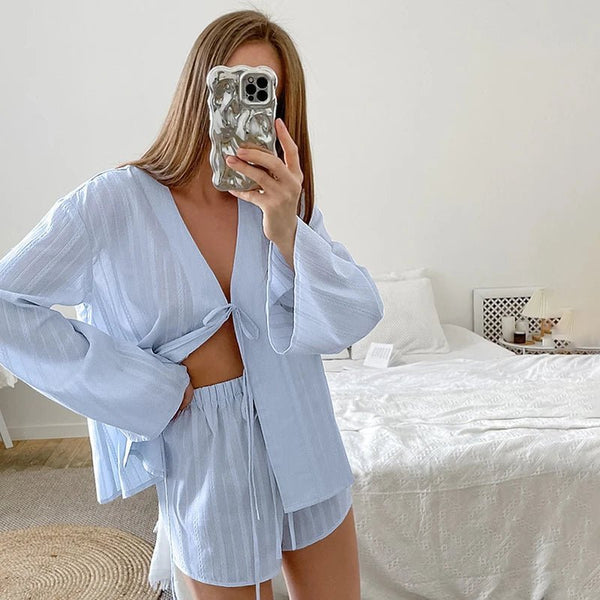 Conjunto de cárdigan y shorts Julienne