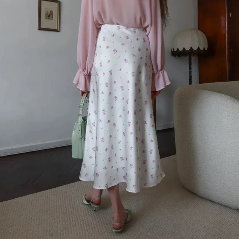 Falda midi Kate de satén estampado y talle alto