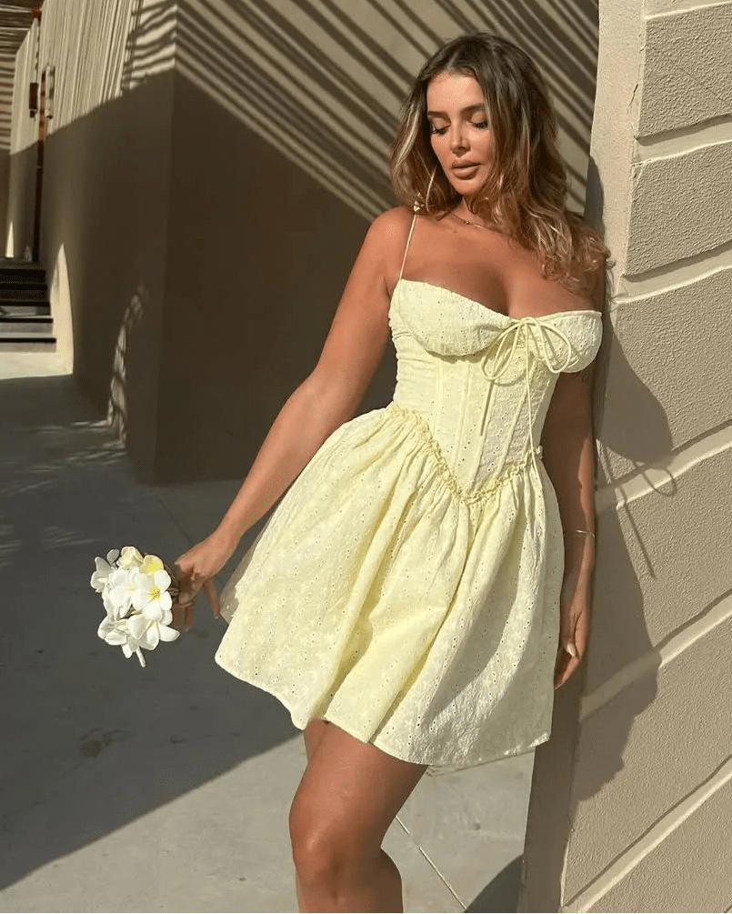 Minivestido bordado con aberturas Katie