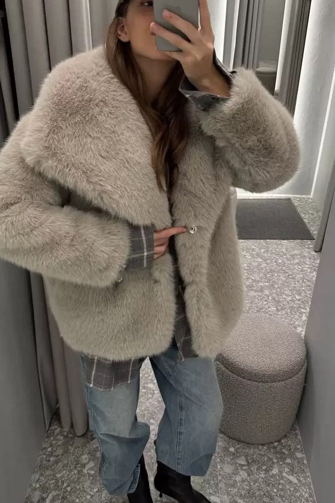 Chaqueta de pelo sintético Krista
