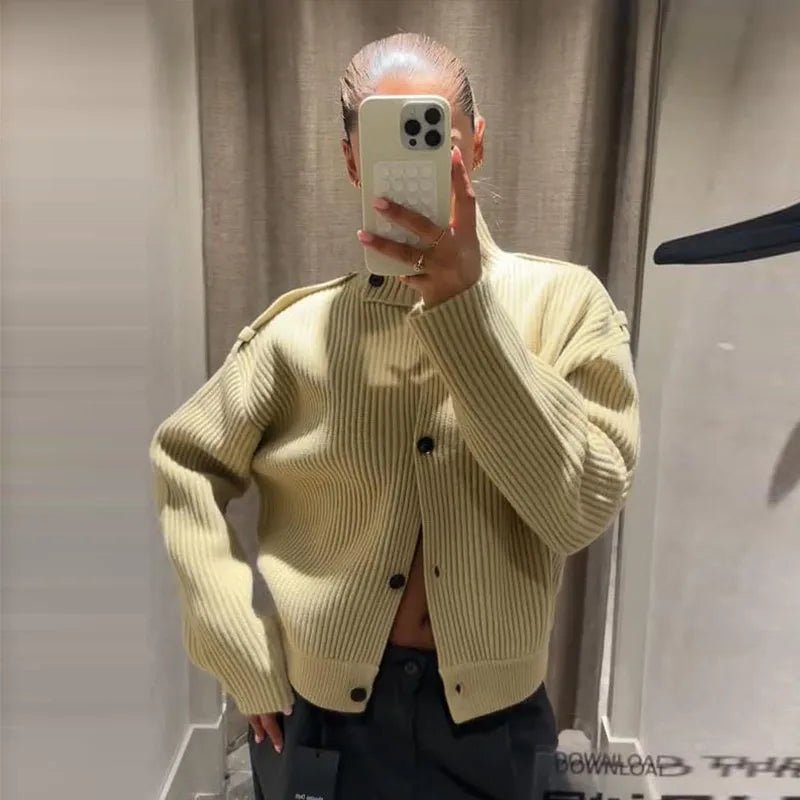 Cárdigan de punto con cuello alto Kylie