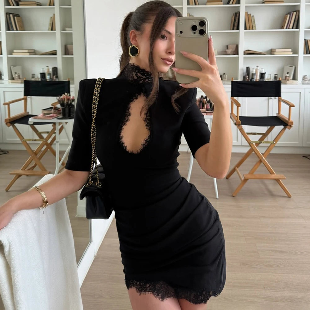 Vestido de encaje con aberturas II