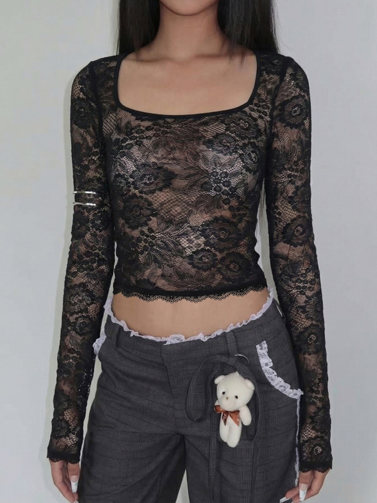 Top de encaje transparente con escote cuadrado Tereza