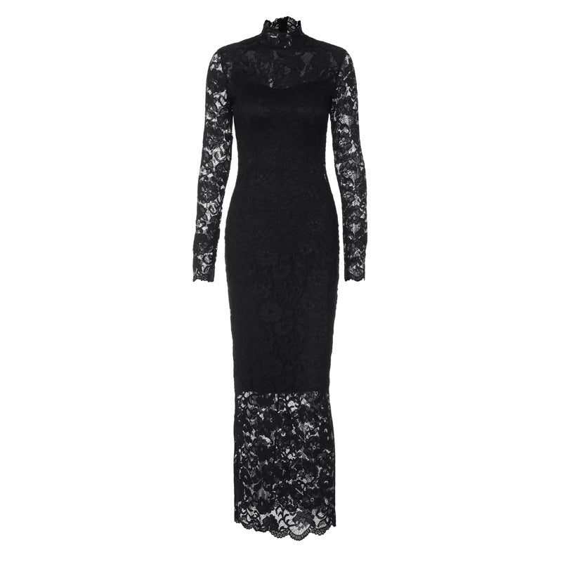 Vestido largo de encaje con cuello alto Viveka