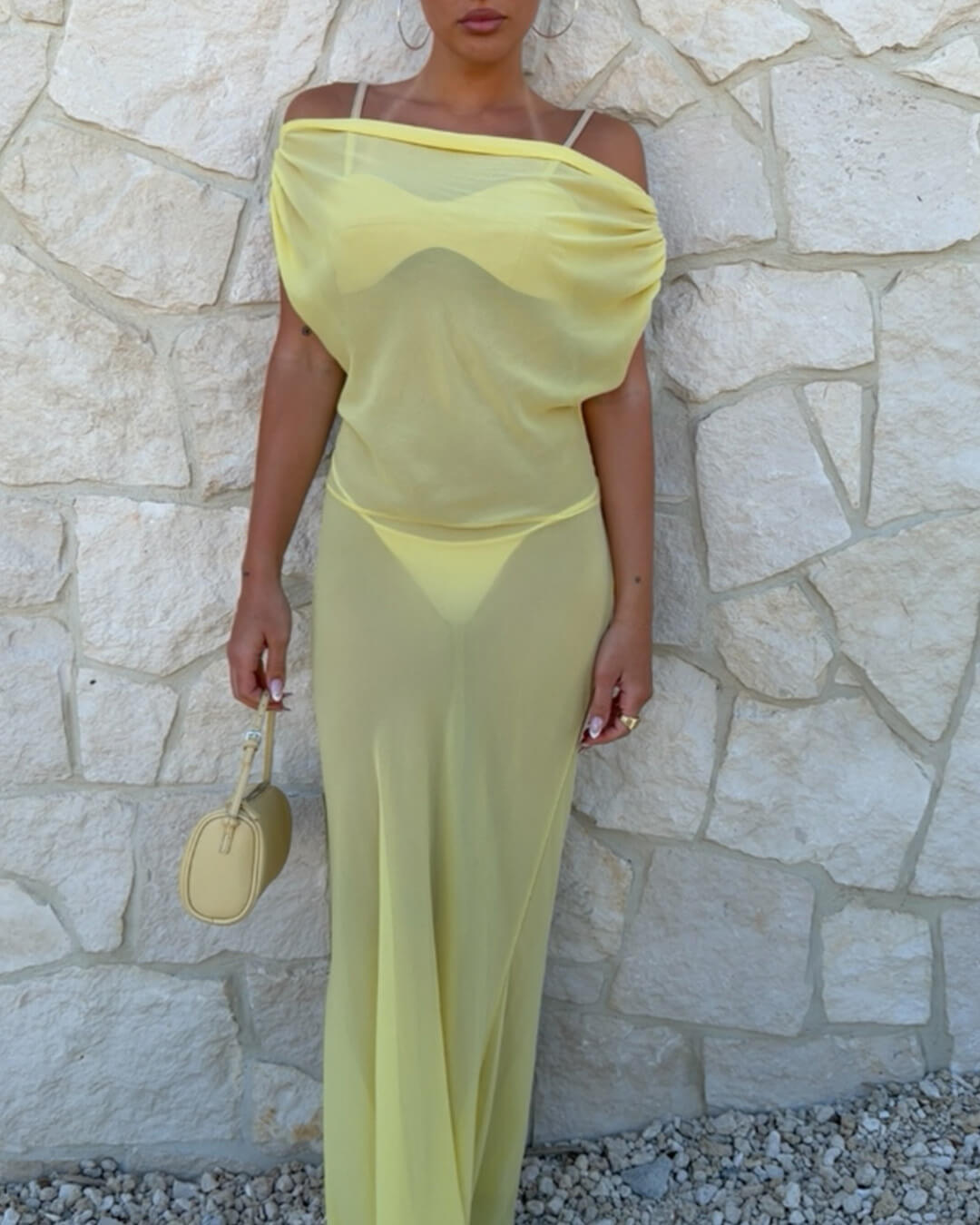 Vestido largo de malla con espalda descubierta Leah