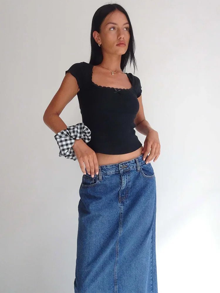Top corto con ribete de encaje Liberty