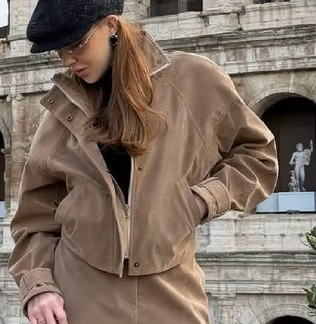 Chaqueta de ante sintético con cremallera Linda