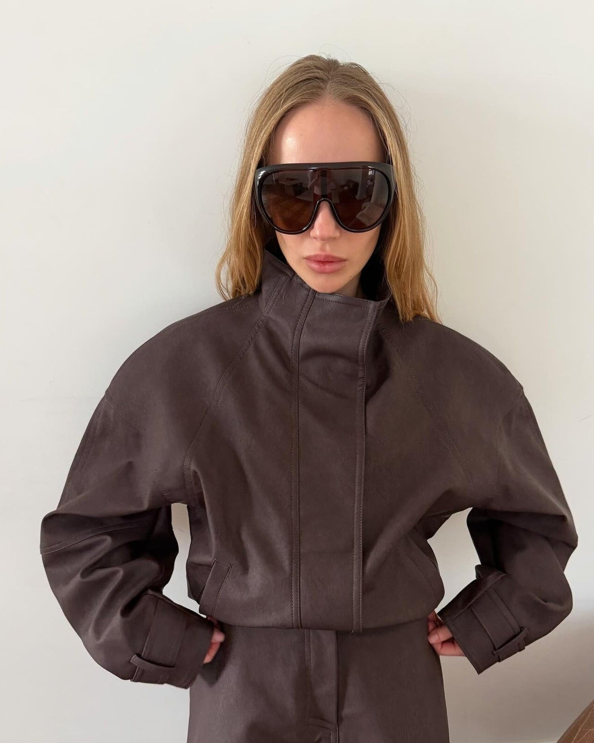 Chaqueta de ante sintético con cremallera Linda