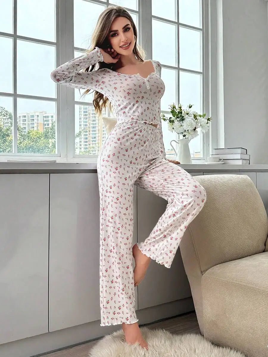 Conjunto de pijama floral de manga larga