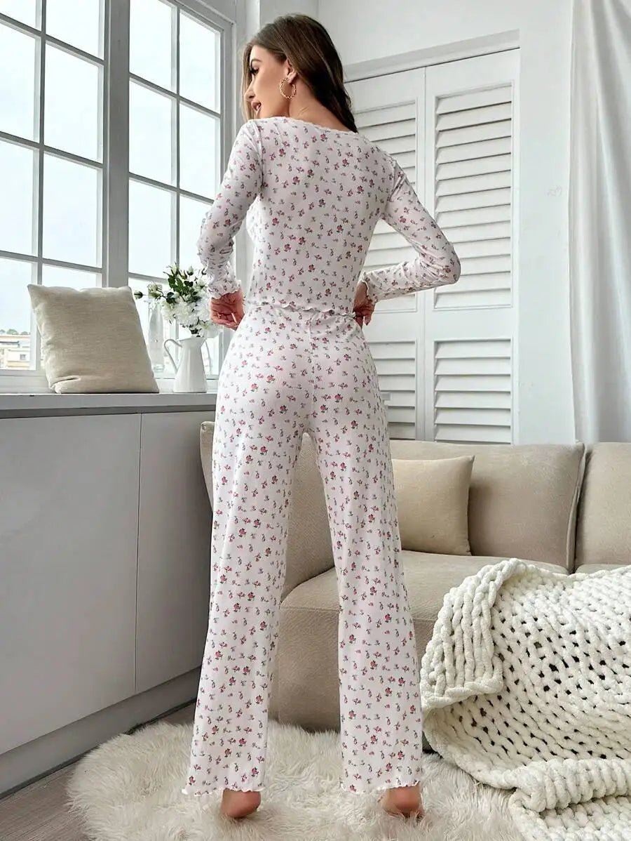 Conjunto de pijama floral de manga larga