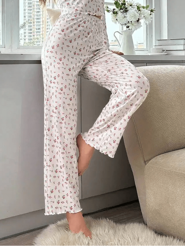 Conjunto de pijama floral de manga larga