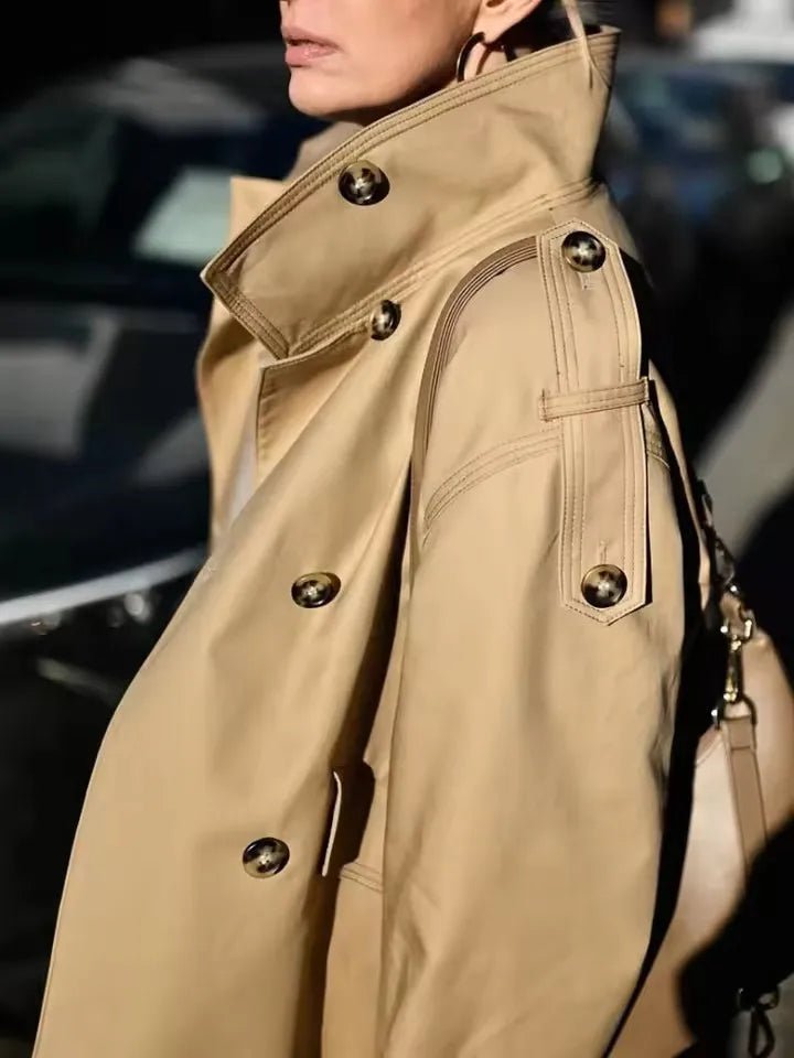 Gabardina corta con cuello mao Lucy
