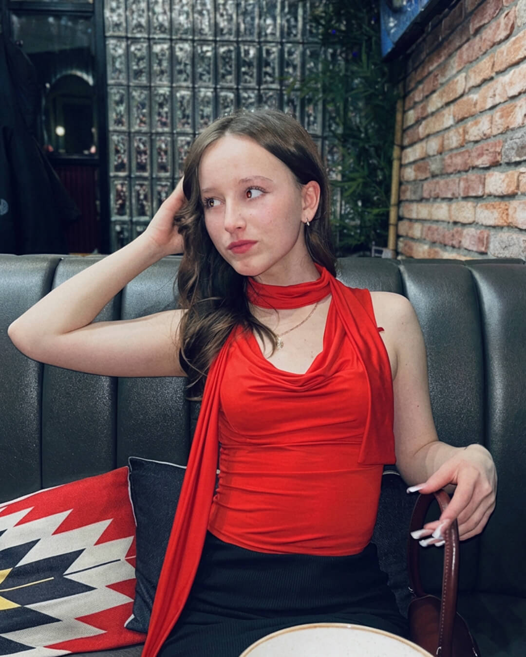 Top sin mangas con lazo en el cuello Lydia