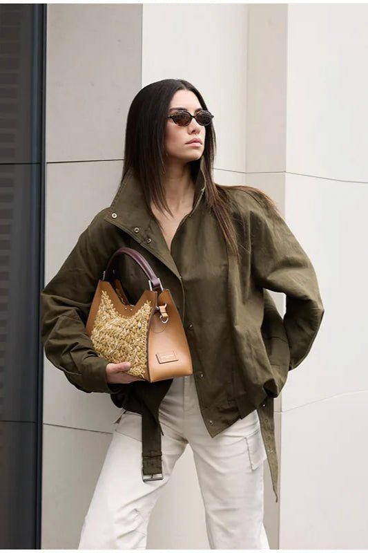 Chaqueta bomber Margot con cinturón y hebilla