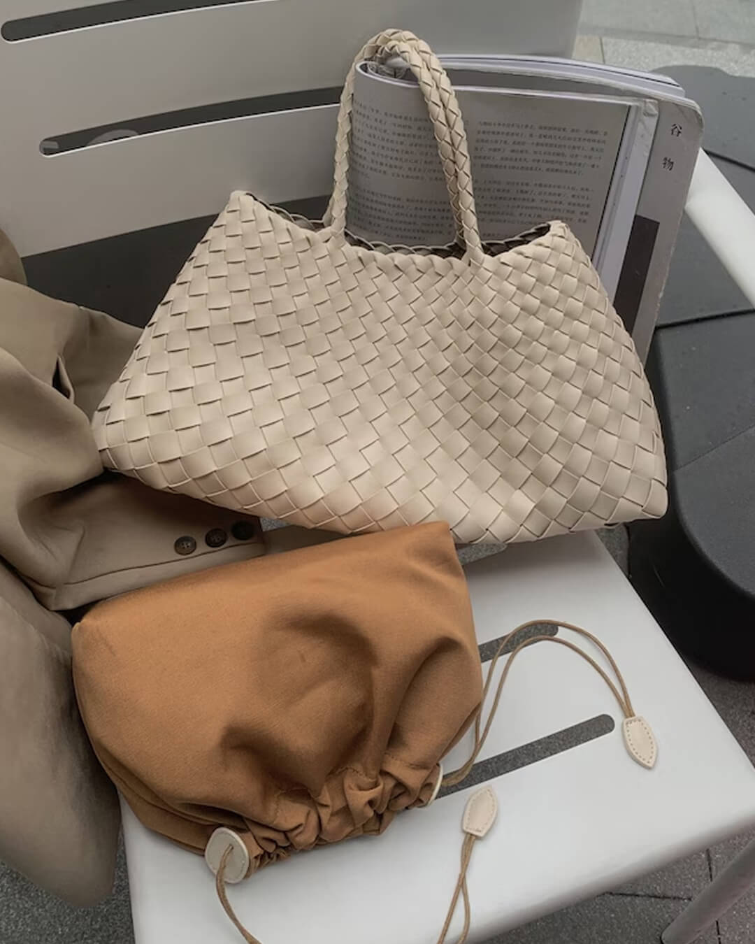 Bolso mediano trenzado de piel vegana Marissa