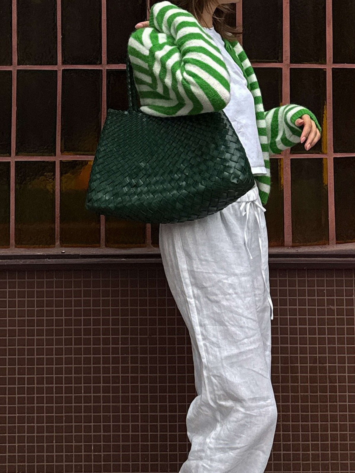 Bolso mediano trenzado de piel vegana Marissa