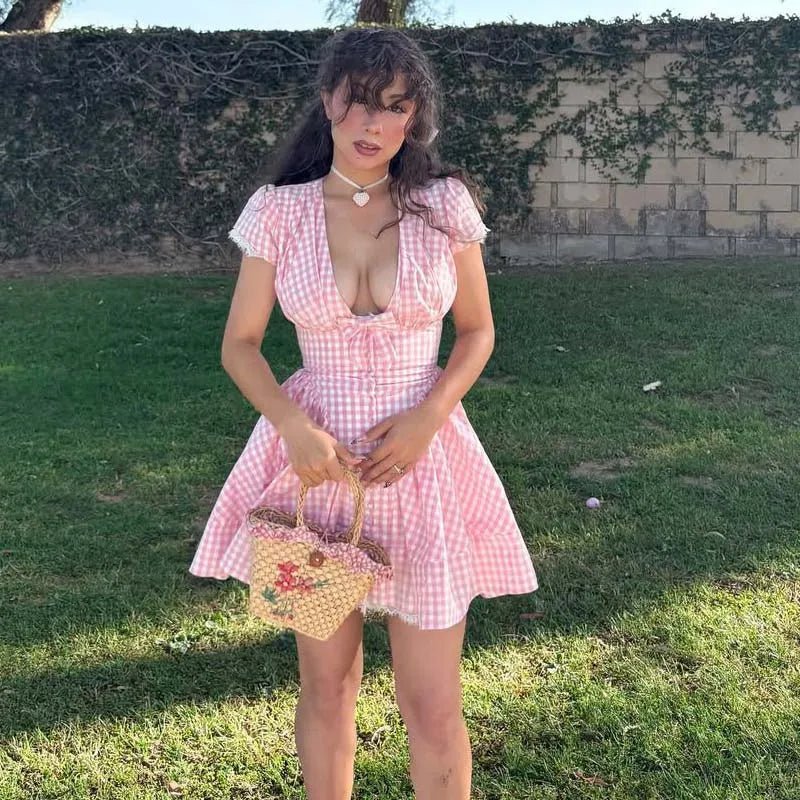 Minivestido con lazo y escote en V Mia
