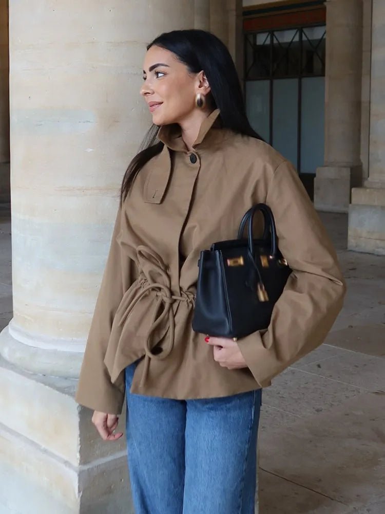 Chaqueta Minerva con cordones y cordón ajustable