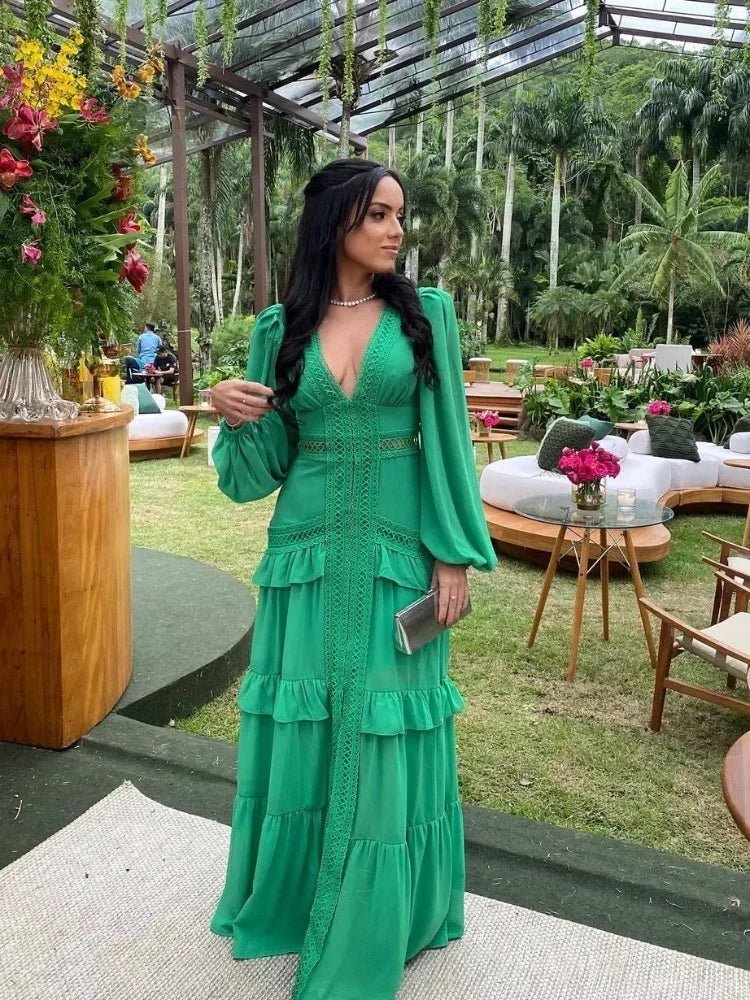 Vestido maxi con volantes y escote de pico pronunciado Molly