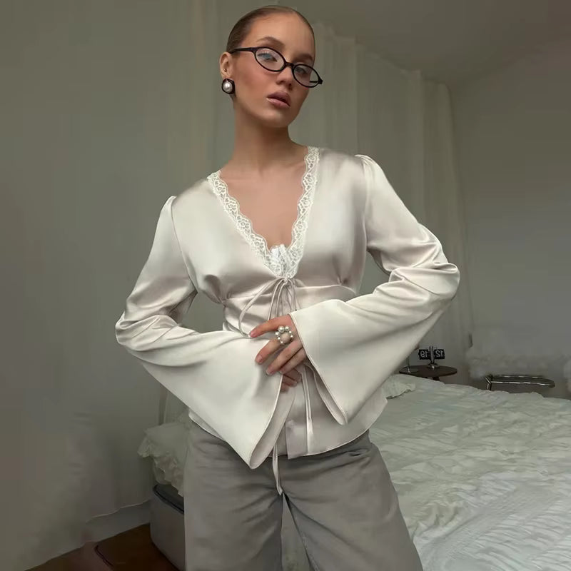 Top de tirantes satinado con escote en V Naomi