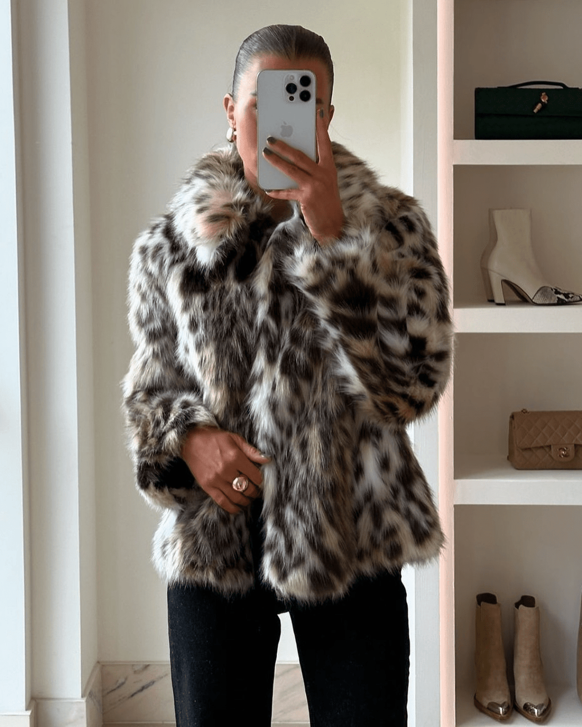 Abrigo de pelo sintético con estampado de leopardo Nora