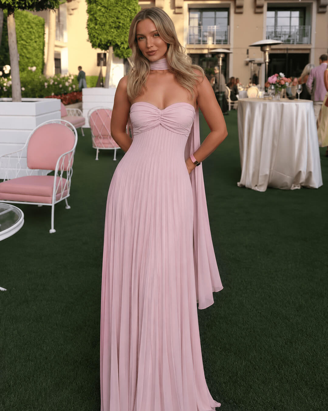 Vestido largo de malla con pañuelo Olivia