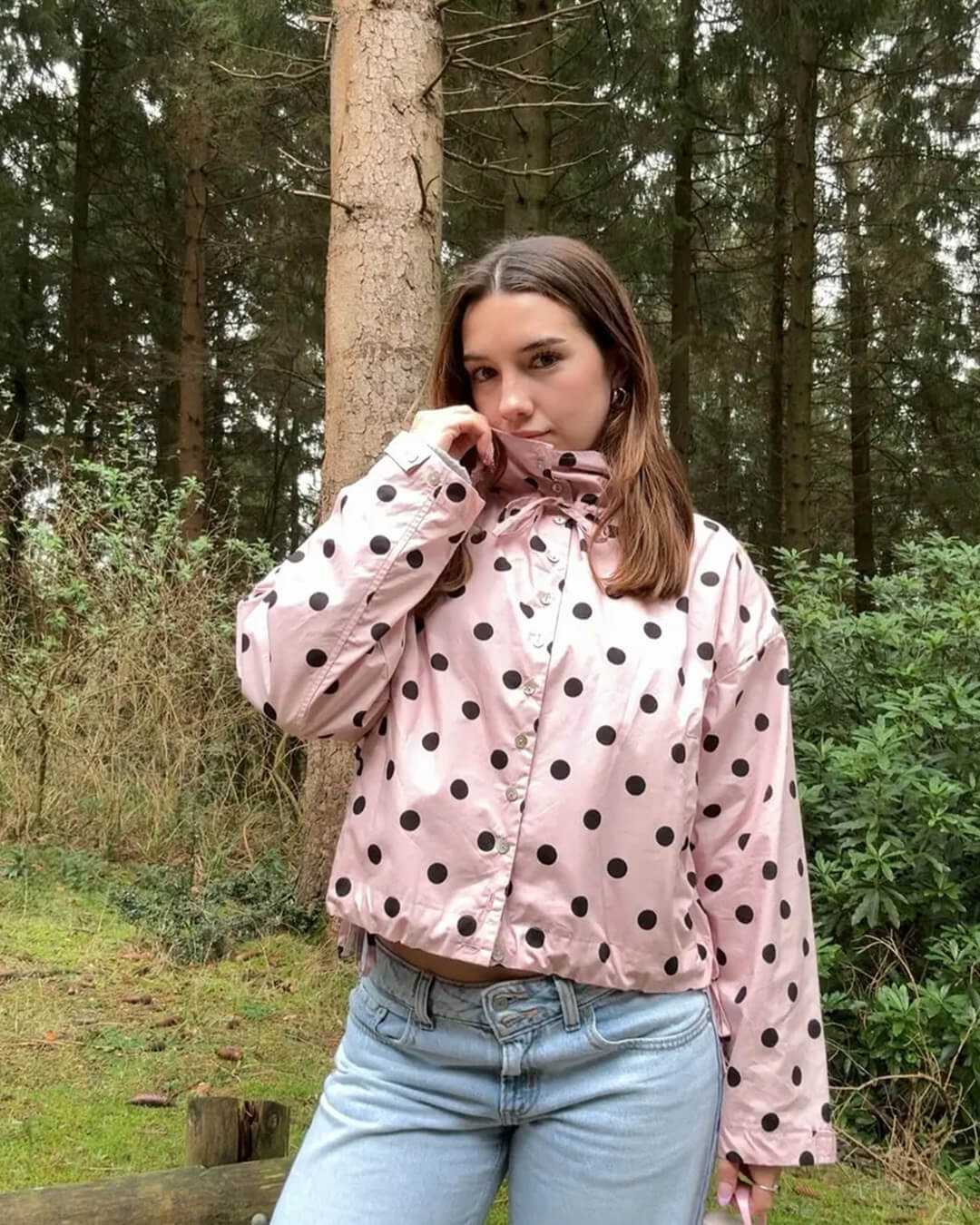 Chaqueta Patricia de cuello alto con lunares