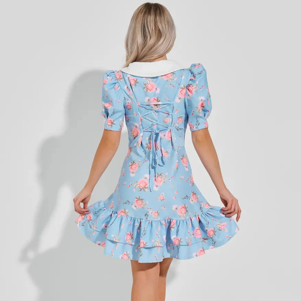 Minivestido estampado con escote en V y volantes