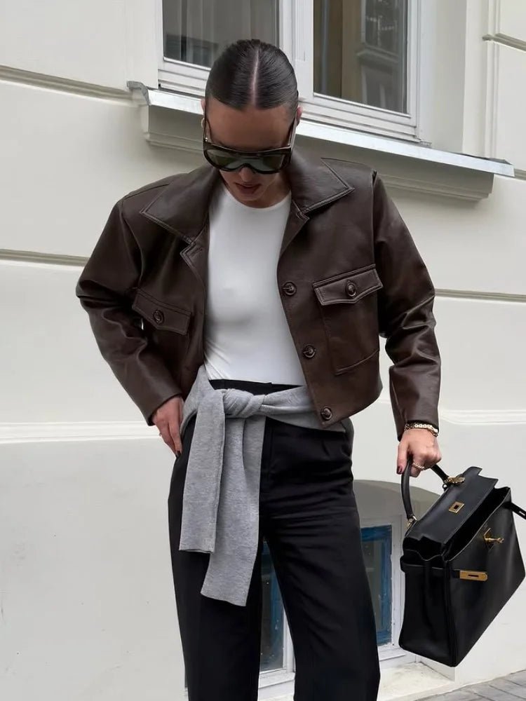 Chaqueta corta de imitación de cuero Rachelle