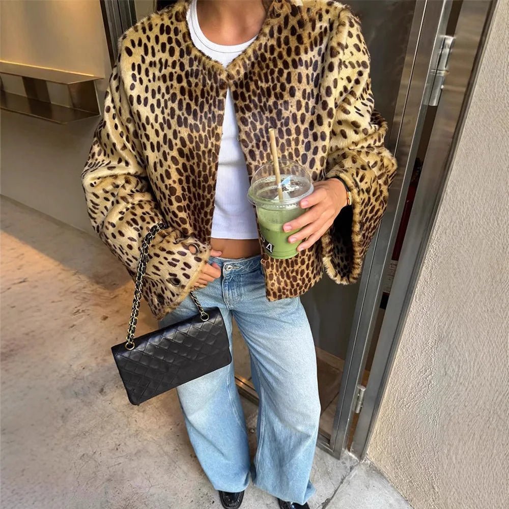 Chaqueta de piel sintética de leopardo Rebecca