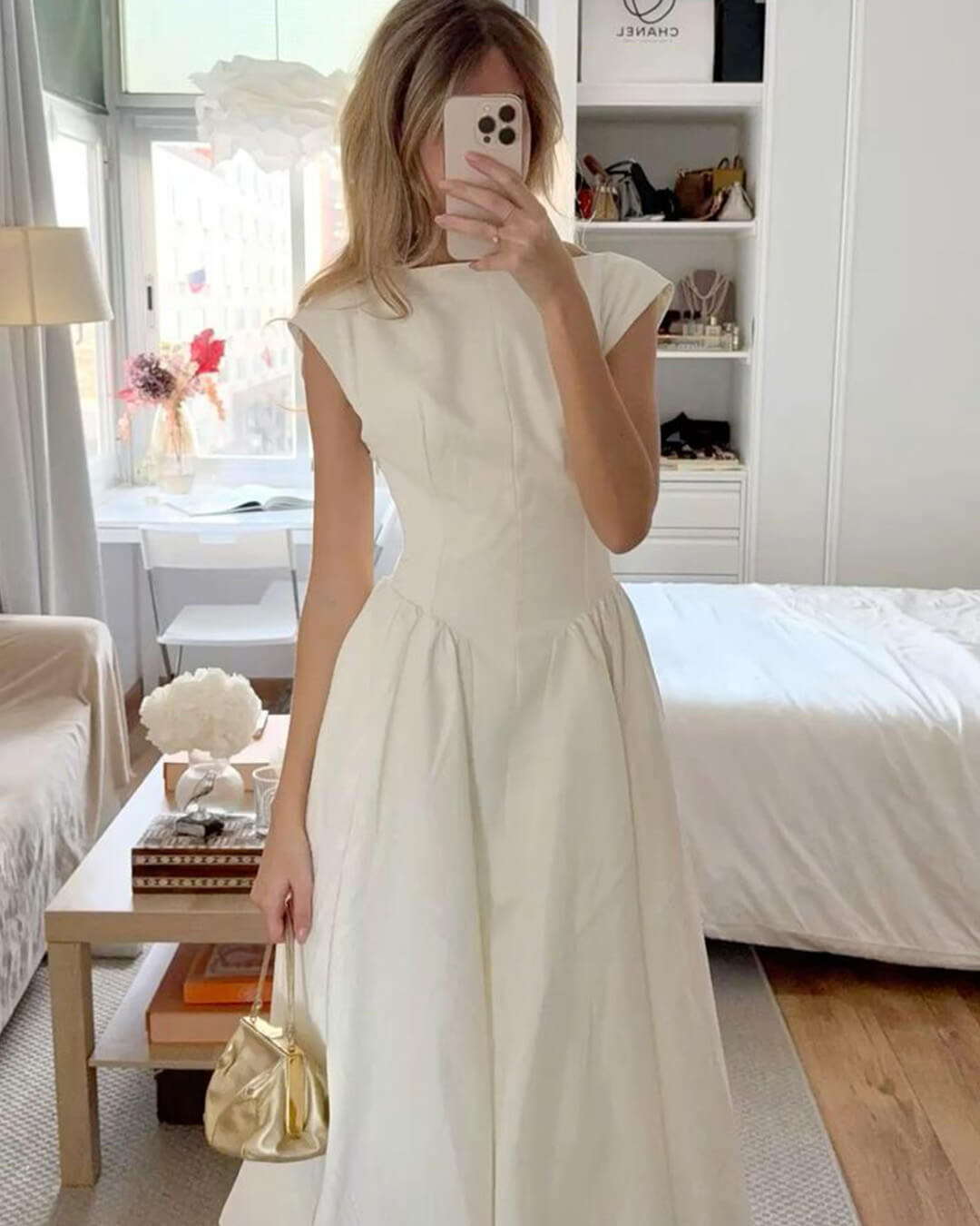 Vestido midi sin mangas con abertura Rosalind