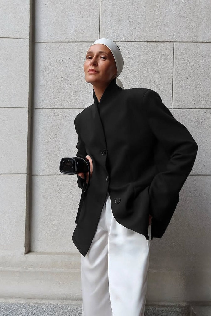 Blazer con cuello alto Roxie