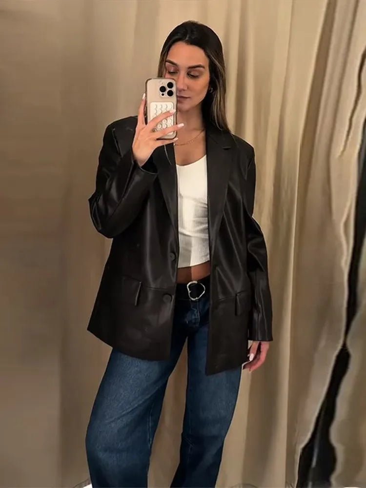 Blazer de cuero vegano Ryza