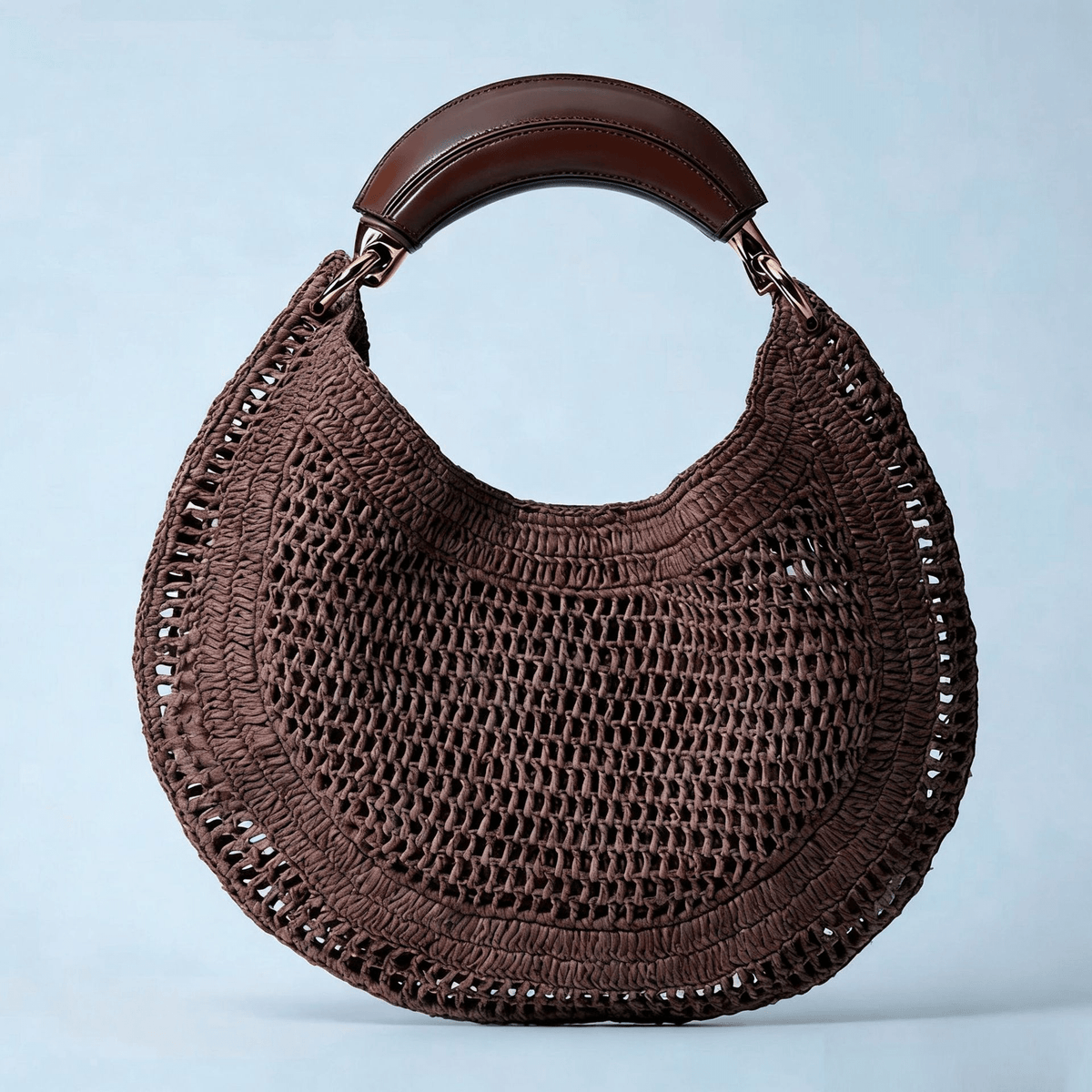 Bolso tejido de media luna Sabine