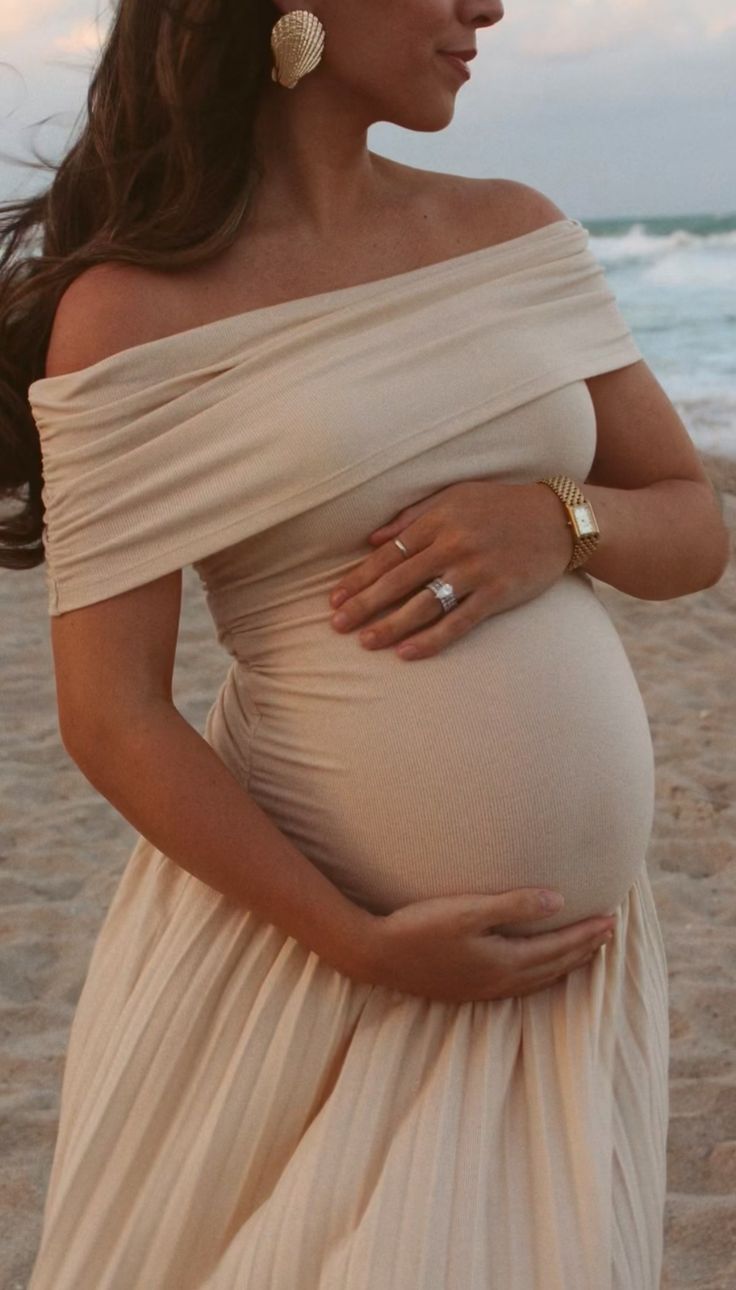 Vestido Serena fluido y de hombros descubiertos