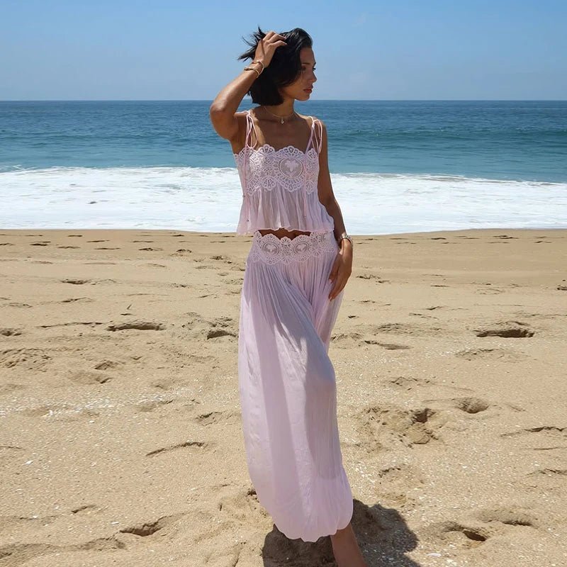 Conjunto Sophia de top corto y pantalón con volantes de encaje floral