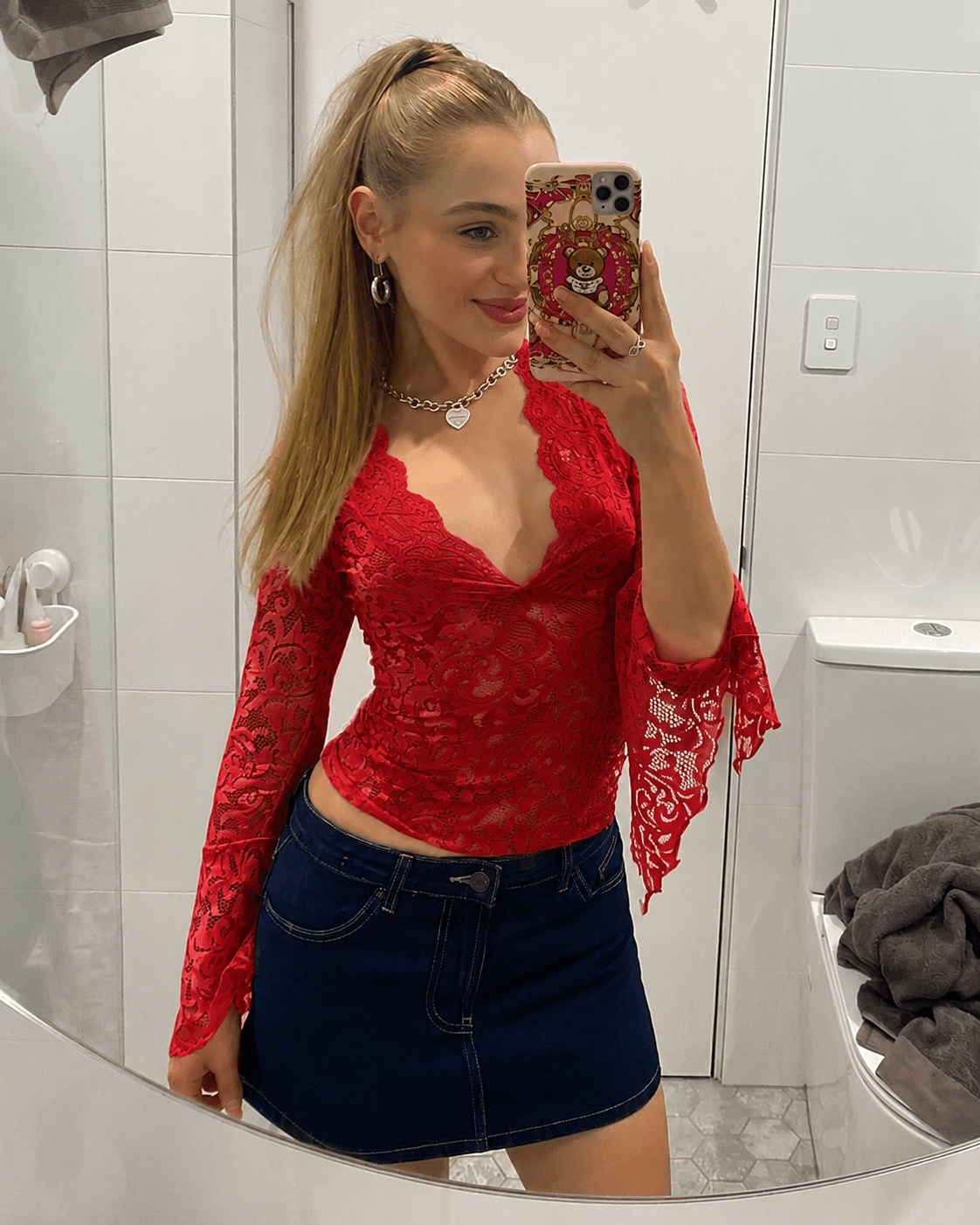 Top de encaje con escote en V Sophia
