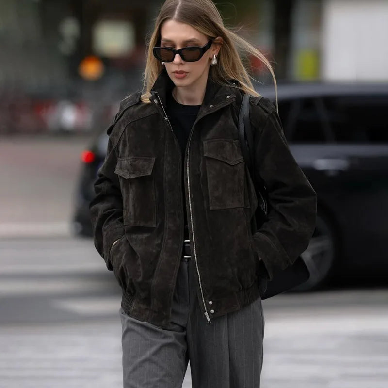 Chaqueta bomber extragrande de ante con cuello alto