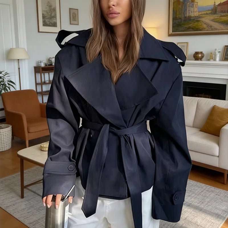 Gabardina corta con cordones Tara