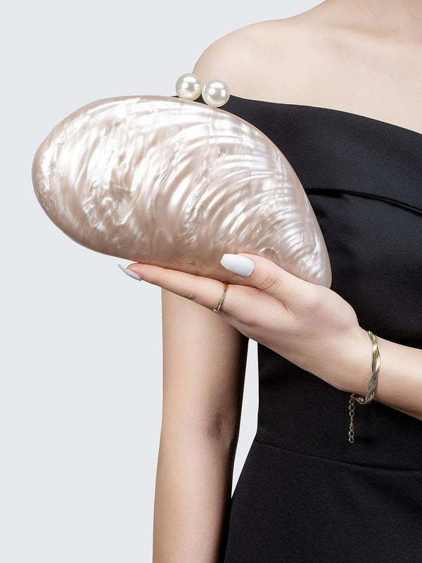 Bolso de mano con forma de concha Valentina