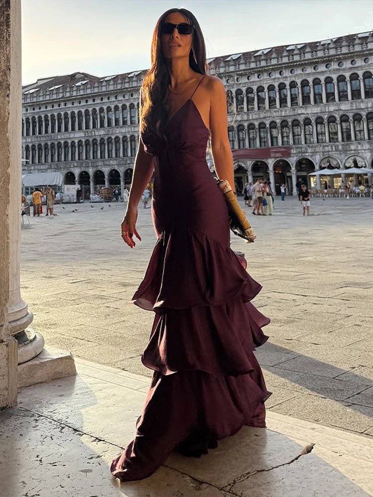 Vestido de noche con tirantes y volantes Venetia
