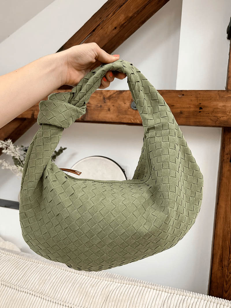 Bolso de ante trenzado mediano