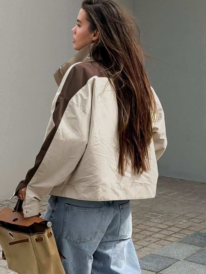 Chaqueta con cremallera y raya en contraste Demi