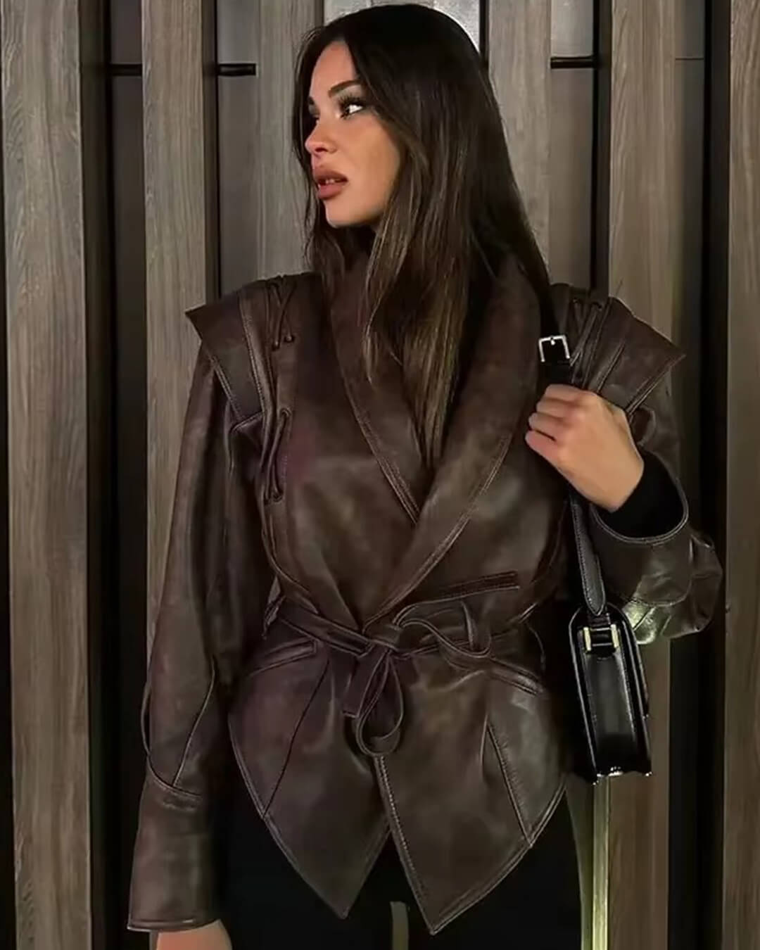Chaqueta de cuero estilo motociclista Zyra